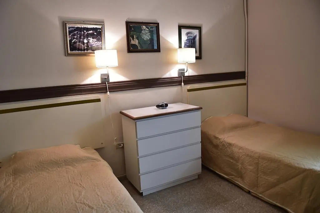 Hostal Universitario 圣赫尔曼 2*,