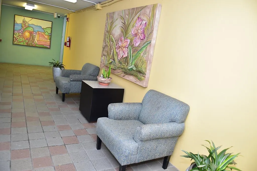 Hostal Universitario 圣赫尔曼